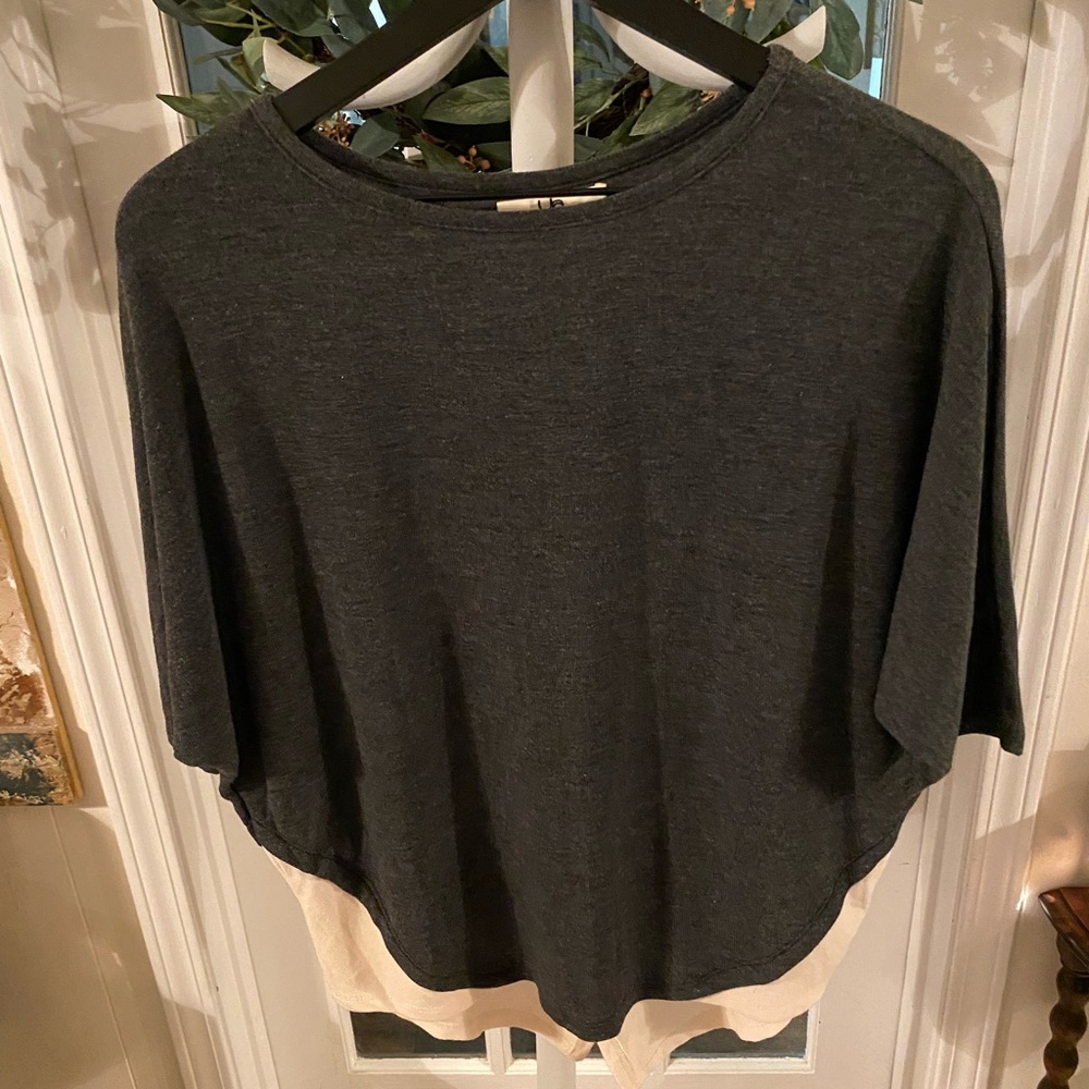 NWT Ya Los Angeles Color Block Top SS M